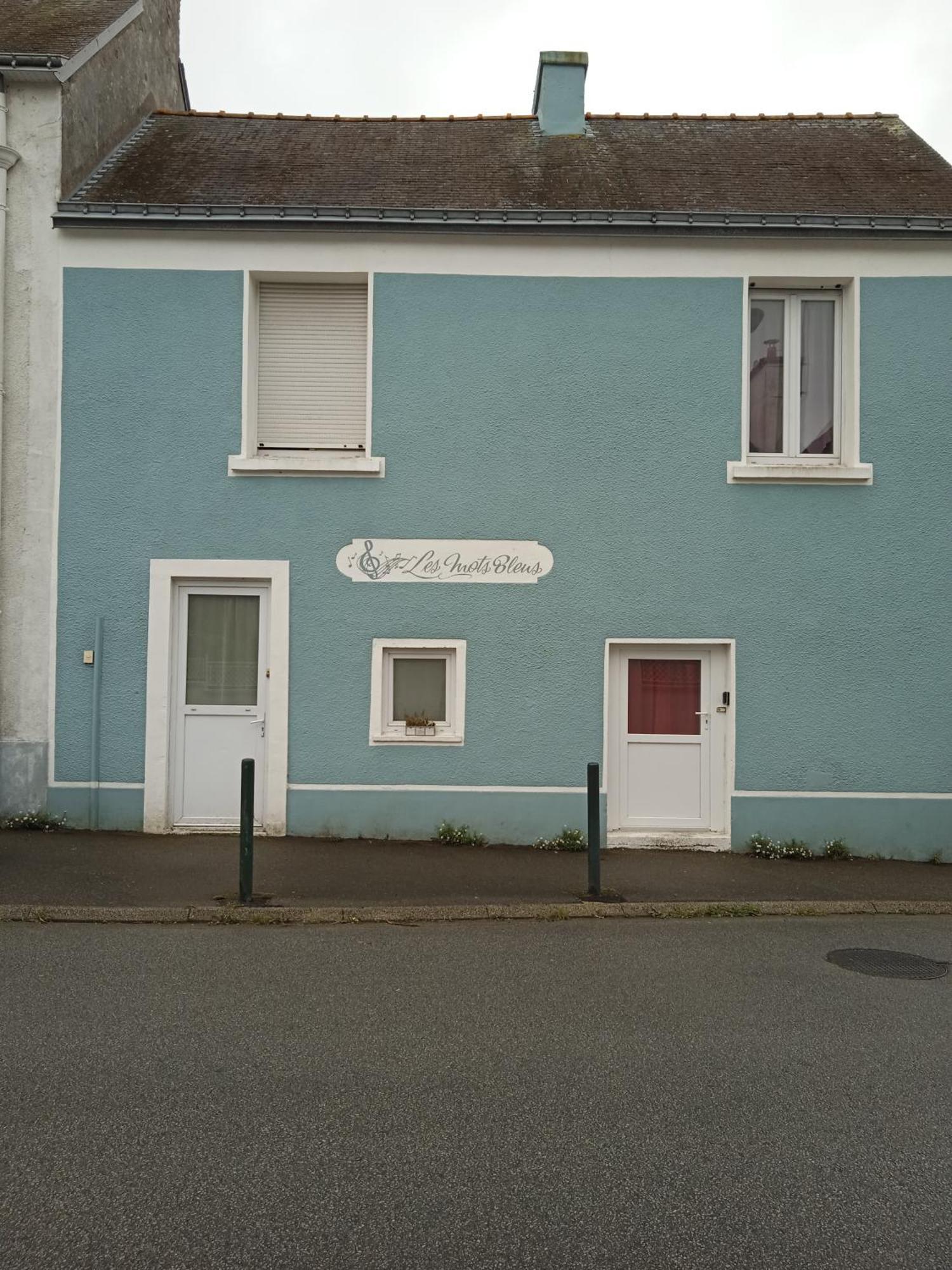 Vila Chez Fa Et Pascal Lanester Exteriér fotografie